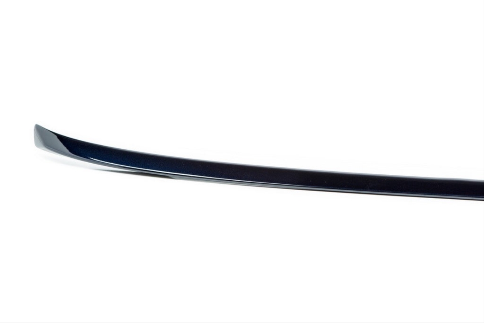 BMW 5 Serisi G30 İçin Uyumlu Hybrid Spoiler - Piano Black (Parlak Siyah) - Görsel 2