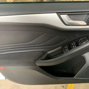 FORD Focus İçin Uyumlu 2019+ Panel Kaplama Kalin Model - Silver (ABS)