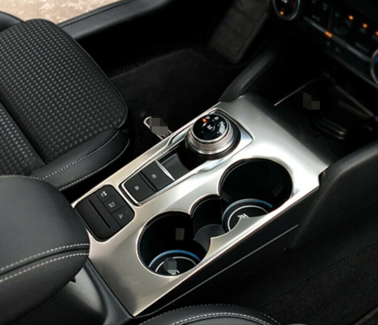 FORD Focus 2019-2021 Vites Çerçeve Kaplama - Titanyum Silver - Görsel 3