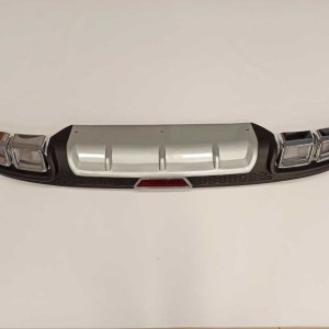 Hyundai Elantra 2016-2019 İçin Uyumlu 4 Egzoz Silver Difuzor Reflektörlü