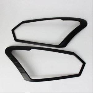 İsuzu D-MAX İçin Uyumlu 2017-2019 FAR Çerçeve Siyah