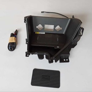 Kia Sportage 2016-2019 İçin Uyumlu Kablosuz SARJ Standi