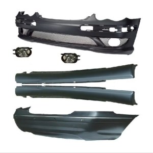 Mercedes W203 C Serisi AMG BODY Kit