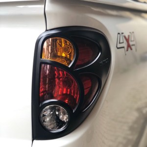 Mitsubishi 2008 -2014 Mitsubishi L200 Uyumlu STOP Cerceve Kaplama Siyah