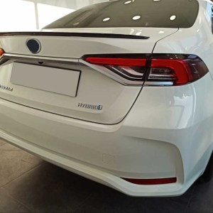 Toyota Corolla 2019+ İçin Uyumlu Spoiler Karbon