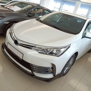 Toyota Corolla 2016-2018 İçin Uyumlu Ön Lip