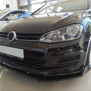 Volkswagen GOLF 7 İçin Uyumlu Ön Lip (Boyasiz)