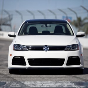 Volkswagen Jetta 2012-2015 İçin ''R'' Ön Tampon+panjur